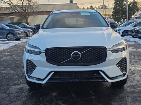 New 2026 Volvo XC60 B5 Core w/ Climate Package AWD/4WD image 2