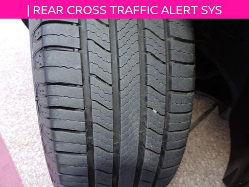 Used 2022 Hyundai Santa Fe SE image 15