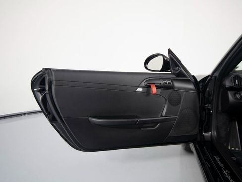 Used 2011 Porsche Boxster Spyder image 16