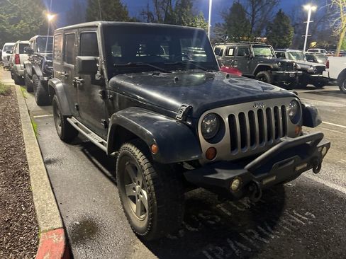 Used 2013 Jeep Wrangler Unlimited Freedom Edition image 1
