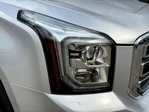 Used 2020 GMC Yukon SLT w/ Open Road Package image 27