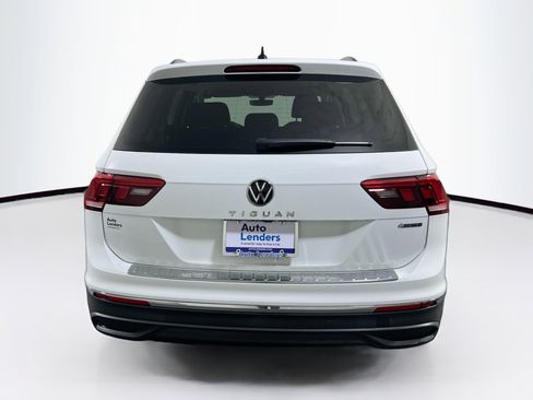 Used 2023 Volkswagen Tiguan S image 6