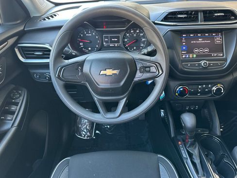 Certified 2021 Chevrolet TrailBlazer LS w/ LPO, Blackout Package image 16