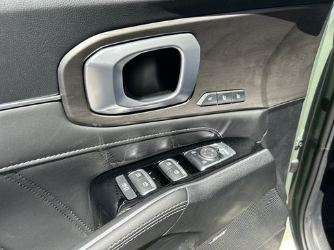 New 2026 Kia Sorento SX Prestige AWD/4WD image 18