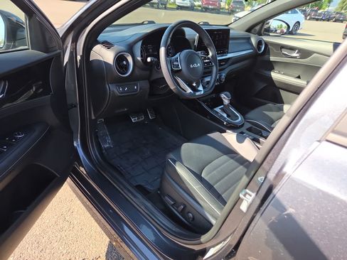 Used 2023 Kia Forte GT-Line w/ GT-Line Premium Package FWD image 10