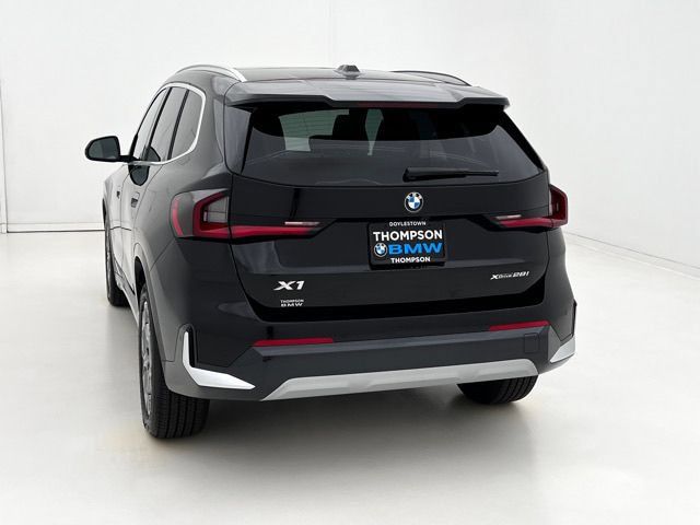 Used 2026 BMW X1 xDrive28i w/ Technology Package AWD/4WD image 7