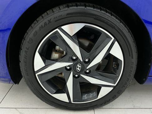 Used 2023 Hyundai Elantra SEL w/ Convenience Package FWD image 45