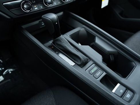 Used 2024 Honda Accord LX image 25