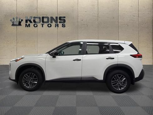 Used 2023 Nissan Rogue S AWD/4WD image 4