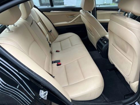 Used 2016 BMW 528i xDrive Sedan image 9