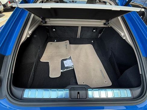 Used 2025 Porsche Panamera 4 image 25