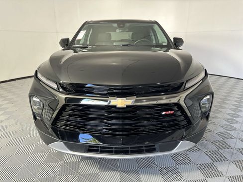 Used 2026 Chevrolet Blazer LT FWD image 3