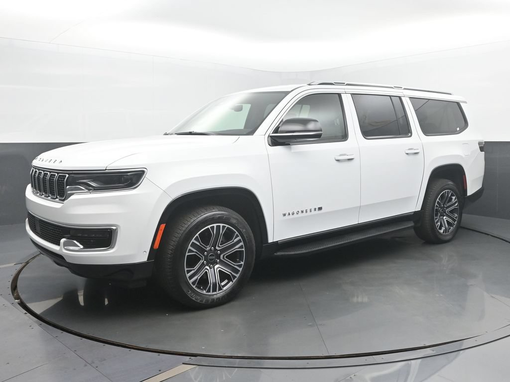 Used 2025 Jeep Wagoneer L 4WD image 1