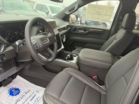 New 2026 GMC Yukon Elevation image 16