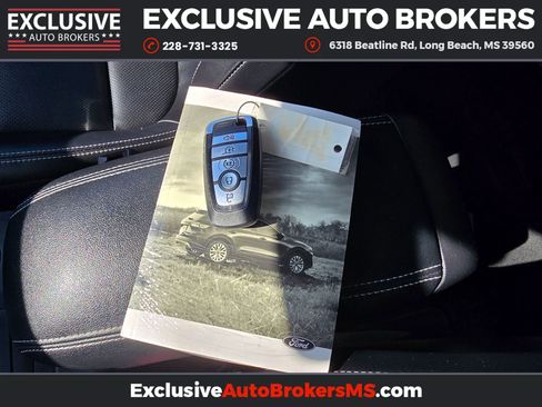 Used 2022 Ford Escape SEL image 36