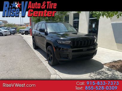 Used 2023 Jeep Grand Cherokee L Laredo