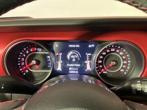 Used 2022 Jeep Wrangler Unlimited Rubicon w/ Steel Bumper Group image 10