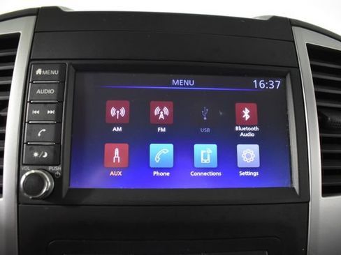 Used 2019 Nissan Frontier SV AWD/4WD image 18