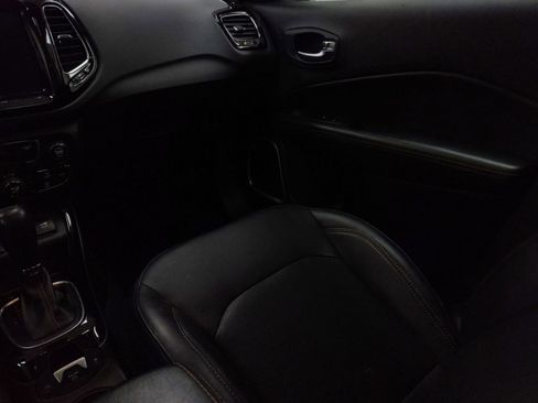 Used 2019 Jeep Compass Limited w/ Safety & Security Group image 26