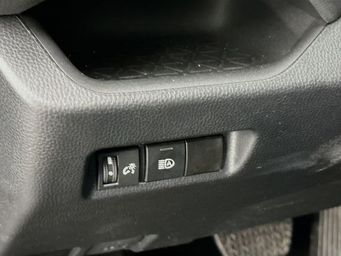 Used 2024 Toyota RAV4 LE image 17