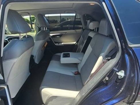 Used 2019 Toyota RAV4 Limited w/ Advanced Technology Package FWD image 8