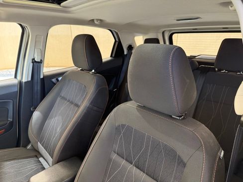 Used 2021 Ford EcoSport SE w/ SE Convenience Package FWD image 30