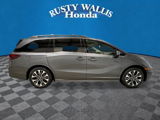 New 2027 Honda Odyssey Elite image 2