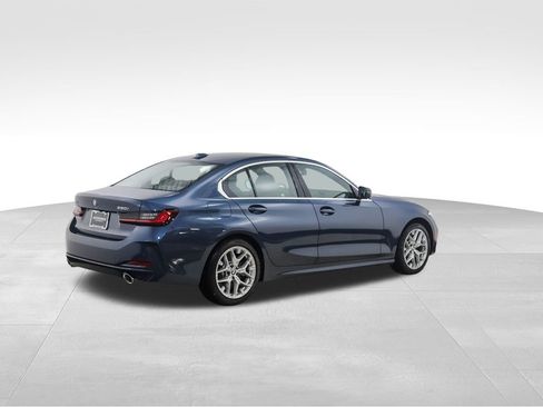 New 2026 BMW 330i xDrive Sedan w/ Premium Package image 5