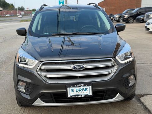 Used 2018 Ford Escape SEL AWD/4WD image 2