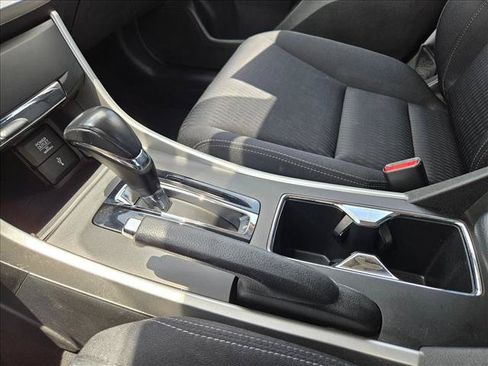 Used 2014 Honda Accord Sport image 14