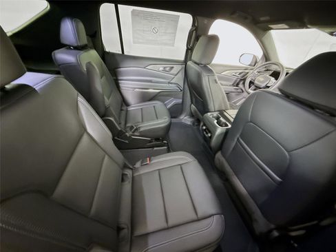 New 2026 Chevrolet Traverse LT w/ Driver Confidence Package image 22