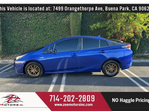 Used 2017 Toyota Prius Two w/ Prius Two Safety Plus Package image 10