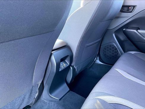 Certified 2025 Subaru Crosstrek 2.0i Premium image 39