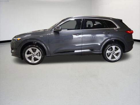 New 2025 Audi Q5 Premium Plus image 2