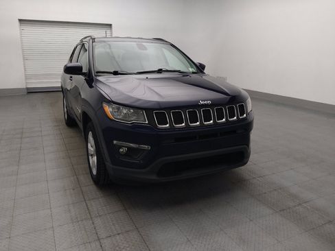 Used 2021 Jeep Compass Latitude FWD image 14
