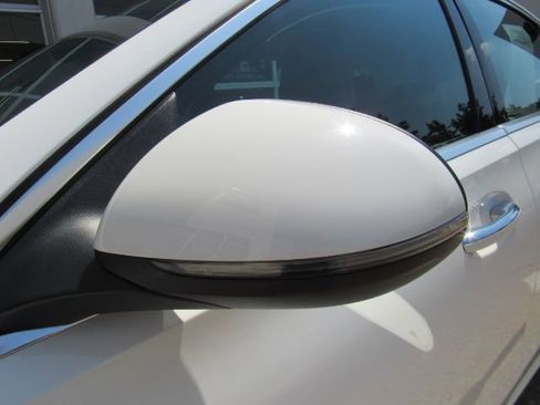 Used 2022 Mercedes-Benz C 300 Sedan image 18