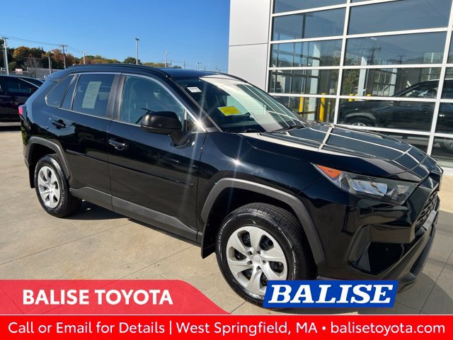 Used 2021 Toyota RAV4 LE AWD/4WD image 1