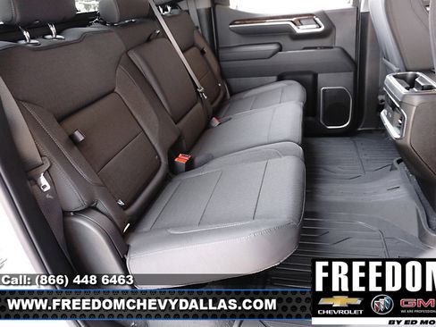 New 2026 GMC Sierra 1500 Elevation w/ Preferred Package image 16