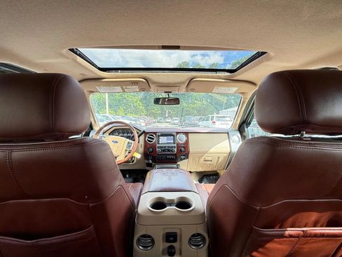 Used 2012 Ford F450 King Ranch w/ King Ranch w/Chrome Pkg AWD/4WD image 16