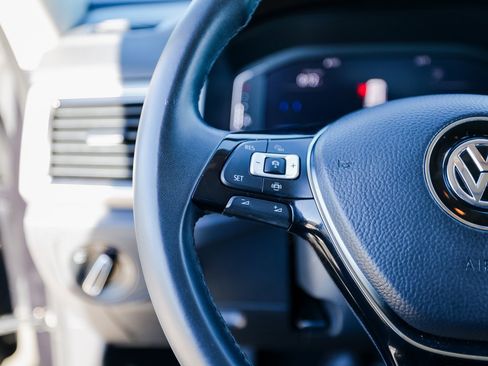 Used 2019 Volkswagen Atlas SEL R-Line image 17