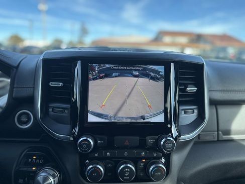 Used 2024 RAM 1500 Laramie image 25