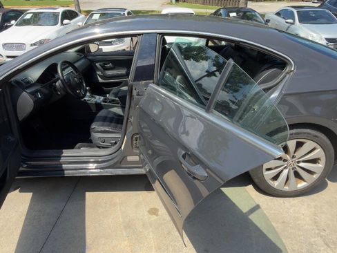 Used 2012 Volkswagen CC Sport FWD image 52