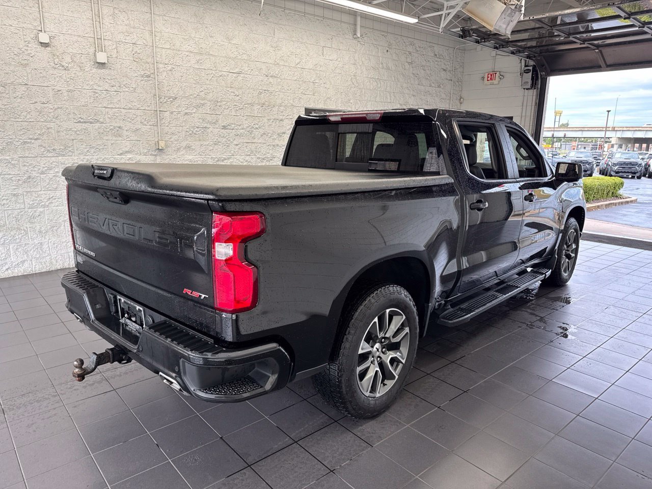 Used 2023 Chevrolet Silverado 1500 RST w/ RST All Star Premium Package AWD/4WD image 8