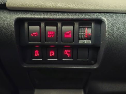Used 2023 Subaru Forester Limited AWD/4WD image 38