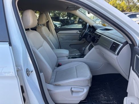 Used 2019 Volkswagen Atlas SE image 10
