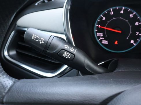 Certified 2024 Chevrolet Equinox LS w/ Driver Confidence II Package image 20