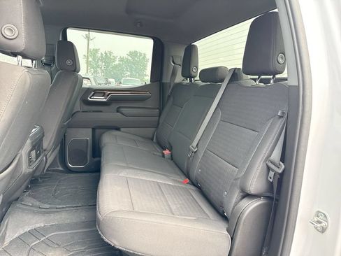 Used 2023 Chevrolet Silverado 1500 RST w/ Redline Edition AWD/4WD image 23
