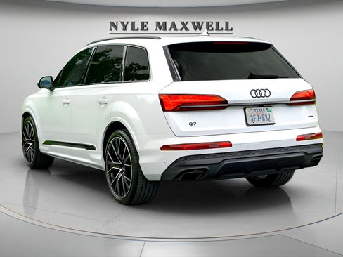Used 2025 Audi Q7 3.0T Prestige AWD/4WD image 7