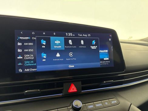 Certified 2025 Hyundai Elantra SEL FWD image 30