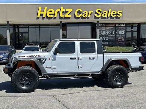 Used 2023 Jeep Gladiator Mojave w/ Cold Weather Group AWD/4WD image 1